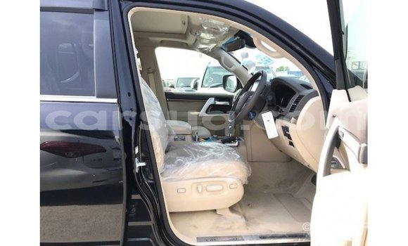 Buy Import Toyota Land Cruiser Black Car in Import - Dubai in Barh el Gazel Buy Import Toyota Land Cruiser Black Car in Import - Dubai in Barh el Gazel