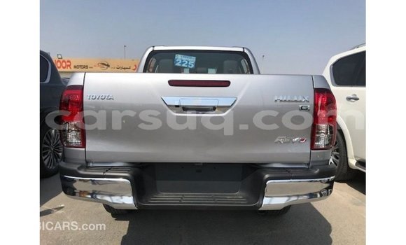 Acheter Import Voiture Toyota Hilux Autre à Import - Dubai, Barh el Gazel Acheter Import Voiture Toyota Hilux Autre à Import - Dubai, Barh el Gazel