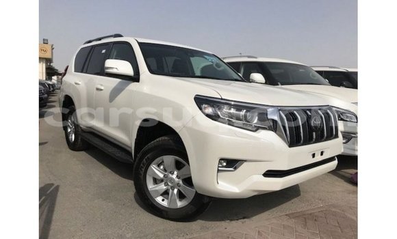 Acheter Import Voiture Toyota Prado Blanc à Import - Dubai, Barh el Gazel Acheter Import Voiture Toyota Prado Blanc à Import - Dubai, Barh el Gazel