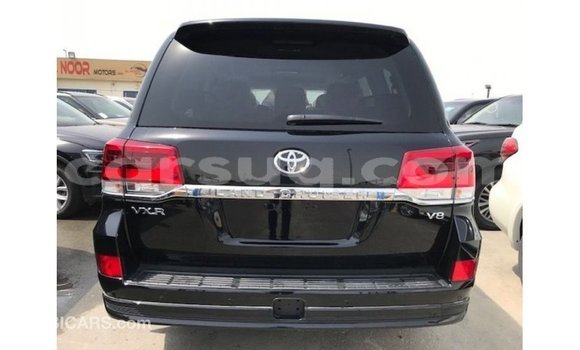 Acheter Import Voiture Toyota Land Cruiser Noir à Import - Dubai, Barh el Gazel Acheter Import Voiture Toyota Land Cruiser Noir à Import - Dubai, Barh el Gazel