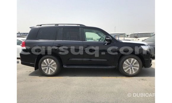 Acheter Import Voiture Toyota Land Cruiser Noir à Import - Dubai, Barh el Gazel Acheter Import Voiture Toyota Land Cruiser Noir à Import - Dubai, Barh el Gazel