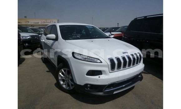 Acheter Import Voiture Jeep Cherokee Blanc à Import - Dubai, Barh el Gazel