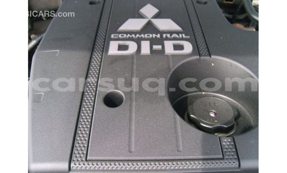 Acheter Import Voiture Mitsubishi Pajero Noir à Import - Dubai, Barh el Gazel Acheter Import Voiture Mitsubishi Pajero Noir à Import - Dubai, Barh el Gazel