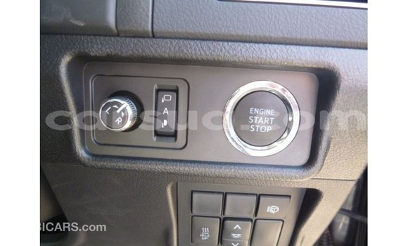 Acheter Import Voiture Toyota Prado Autre à Import - Dubai, Barh el Gazel Acheter Import Voiture Toyota Prado Autre à Import - Dubai, Barh el Gazel