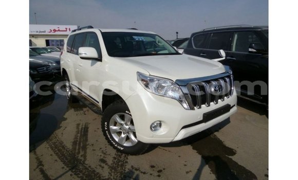 Acheter Import Voiture Toyota Prado Blanc à Import - Dubai, Barh el Gazel Acheter Import Voiture Toyota Prado Blanc à Import - Dubai, Barh el Gazel