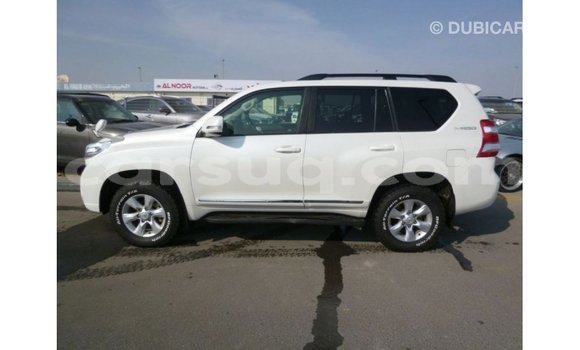 Acheter Import Voiture Toyota Prado Blanc à Import - Dubai, Barh el Gazel Acheter Import Voiture Toyota Prado Blanc à Import - Dubai, Barh el Gazel