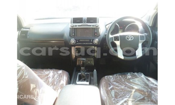 Acheter Import Voiture Toyota Prado Blanc à Import - Dubai, Barh el Gazel Acheter Import Voiture Toyota Prado Blanc à Import - Dubai, Barh el Gazel
