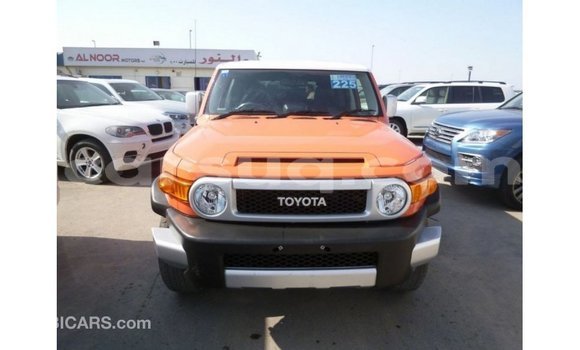 Acheter Import Voiture Toyota FJ Cruiser Autre à Import - Dubai, Barh el Gazel Acheter Import Voiture Toyota FJ Cruiser Autre à Import - Dubai, Barh el Gazel
