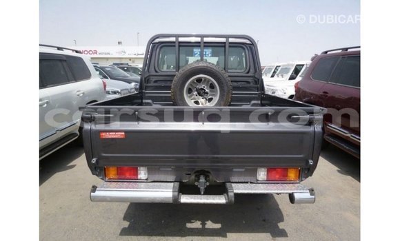 Acheter Import Voiture Toyota Land Cruiser Autre à Import - Dubai, Barh el Gazel Acheter Import Voiture Toyota Land Cruiser Autre à Import - Dubai, Barh el Gazel