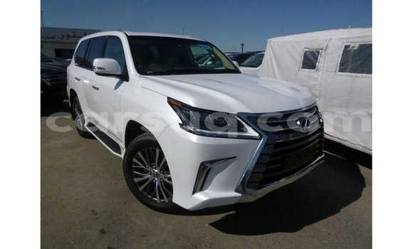 Acheter Import Voiture Lexus LX Blanc à Import - Dubai, Barh el Gazel Acheter Import Voiture Lexus LX Blanc à Import - Dubai, Barh el Gazel