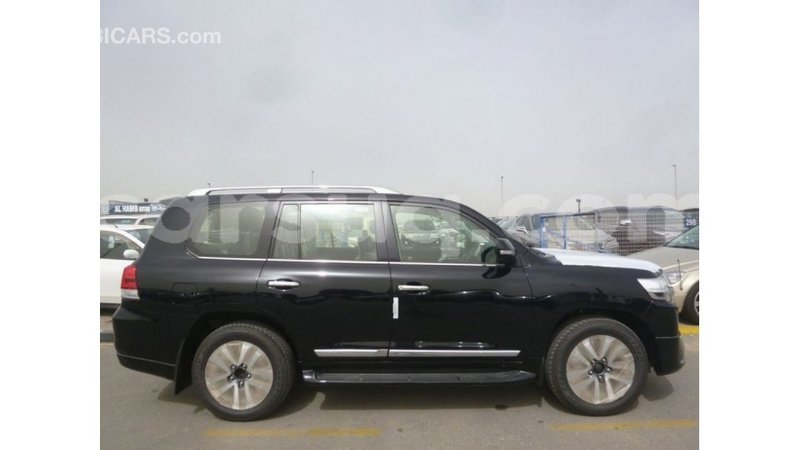 Big with watermark toyota land cruiser barh el gazel import dubai 2436