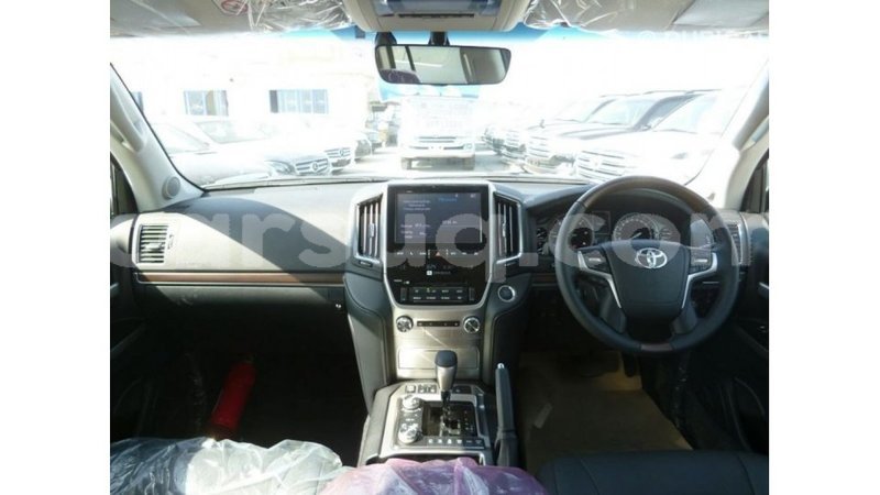 Big with watermark toyota land cruiser barh el gazel import dubai 2437