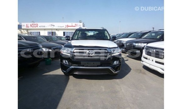 Acheter Import Voiture Toyota Land Cruiser Noir à Import - Dubai, Barh el Gazel Acheter Import Voiture Toyota Land Cruiser Noir à Import - Dubai, Barh el Gazel