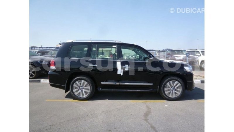 Big with watermark toyota land cruiser barh el gazel import dubai 2437