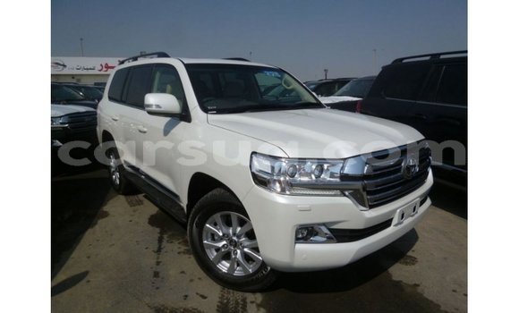 Buy Import Toyota Land Cruiser White Car in Import - Dubai in Barh el Gazel Buy Import Toyota Land Cruiser White Car in Import - Dubai in Barh el Gazel