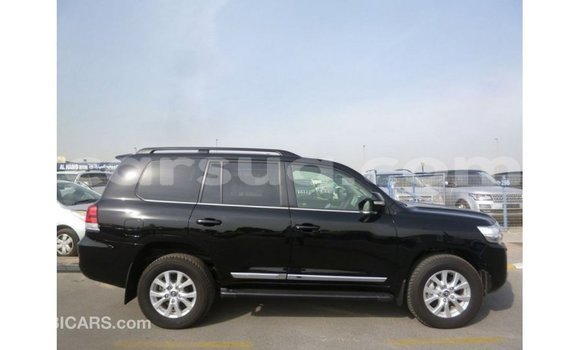 Acheter Import Voiture Toyota Land Cruiser Noir à Import - Dubai, Barh el Gazel Acheter Import Voiture Toyota Land Cruiser Noir à Import - Dubai, Barh el Gazel