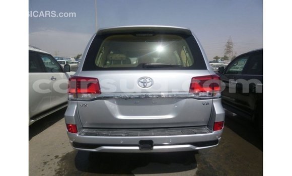 Acheter Import Voiture Toyota Land Cruiser Autre à Import - Dubai, Barh el Gazel Acheter Import Voiture Toyota Land Cruiser Autre à Import - Dubai, Barh el Gazel
