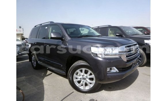 Buy Import Toyota Land Cruiser Other Car in Import - Dubai in Barh el Gazel Buy Import Toyota Land Cruiser Other Car in Import - Dubai in Barh el Gazel