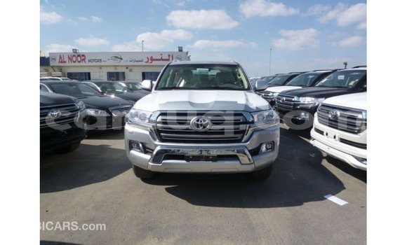 Acheter Import Voiture Toyota Land Cruiser Autre à Import - Dubai, Barh el Gazel Acheter Import Voiture Toyota Land Cruiser Autre à Import - Dubai, Barh el Gazel