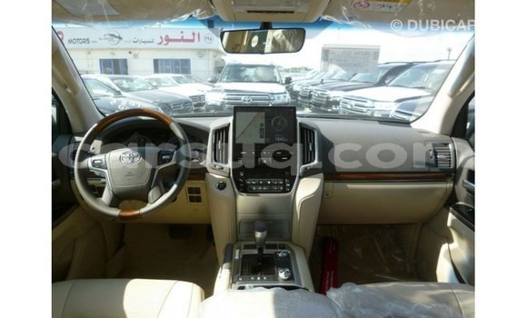 Acheter Import Voiture Toyota Land Cruiser Autre à Import - Dubai, Barh el Gazel Acheter Import Voiture Toyota Land Cruiser Autre à Import - Dubai, Barh el Gazel