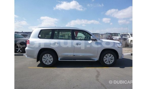 Acheter Import Voiture Toyota Land Cruiser Autre à Import - Dubai, Barh el Gazel Acheter Import Voiture Toyota Land Cruiser Autre à Import - Dubai, Barh el Gazel