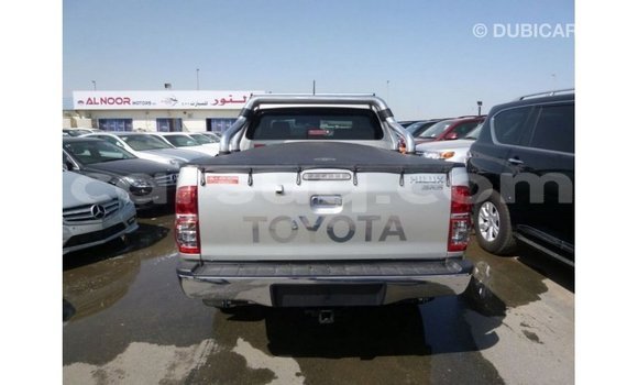 Acheter Import Voiture Toyota Hilux Autre à Import - Dubai, Barh el Gazel Acheter Import Voiture Toyota Hilux Autre à Import - Dubai, Barh el Gazel