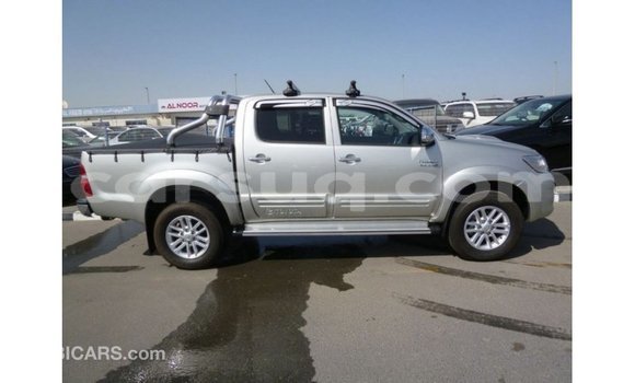 Acheter Import Voiture Toyota Hilux Autre à Import - Dubai, Barh el Gazel Acheter Import Voiture Toyota Hilux Autre à Import - Dubai, Barh el Gazel