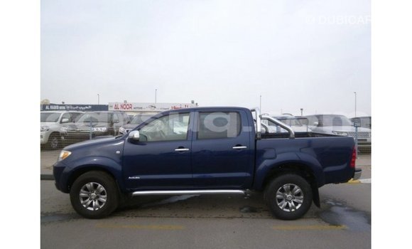 Acheter Import Voiture Toyota Hilux Bleu à Import - Dubai, Barh el Gazel Acheter Import Voiture Toyota Hilux Bleu à Import - Dubai, Barh el Gazel