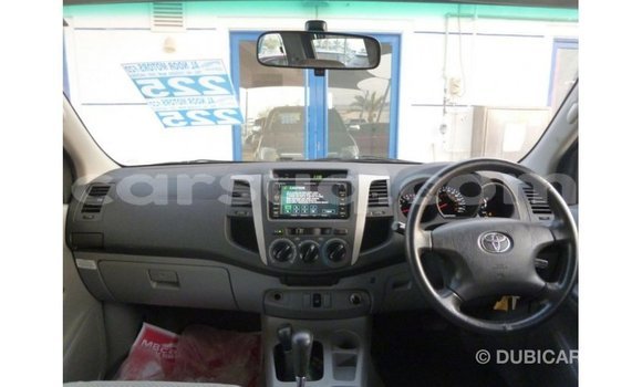 Buy Import Toyota Hilux Black Car in Import - Dubai in Barh el Gazel Buy Import Toyota Hilux Black Car in Import - Dubai in Barh el Gazel