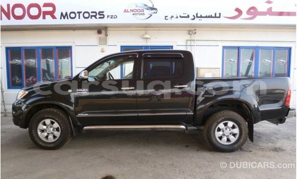 Buy Import Toyota Hilux Black Car in Import - Dubai in Barh el Gazel Buy Import Toyota Hilux Black Car in Import - Dubai in Barh el Gazel