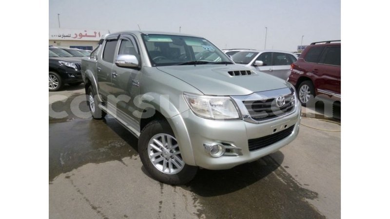 Big with watermark toyota hilux barh el gazel import dubai 2454