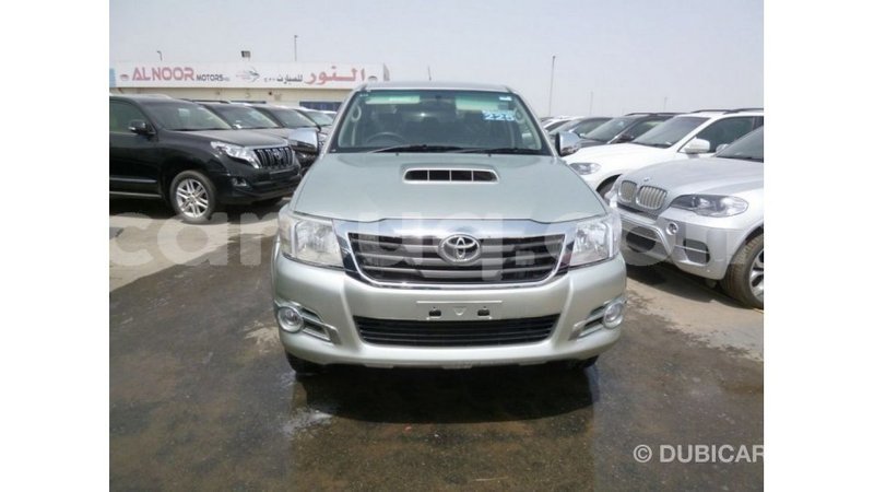 Big with watermark toyota hilux barh el gazel import dubai 2454