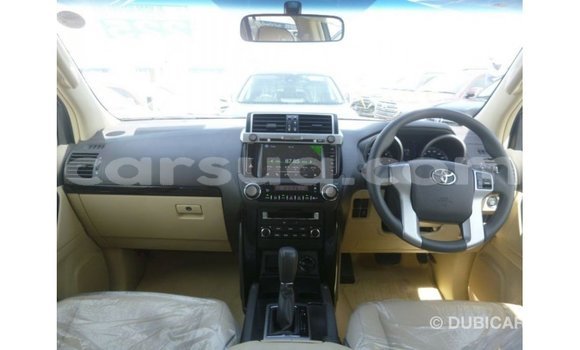 Acheter Import Voiture Toyota Prado Blanc à Import - Dubai, Barh el Gazel Acheter Import Voiture Toyota Prado Blanc à Import - Dubai, Barh el Gazel