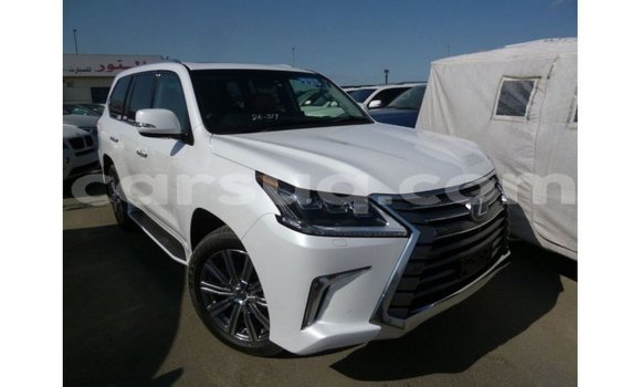 Acheter Import Voiture Lexus LX Blanc à Import - Dubai, Barh el Gazel Acheter Import Voiture Lexus LX Blanc à Import - Dubai, Barh el Gazel