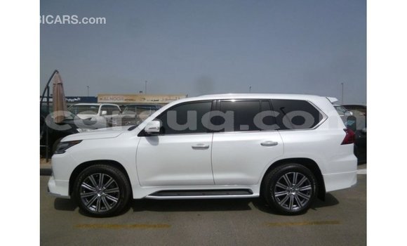 Acheter Import Voiture Lexus LX Blanc à Import - Dubai, Barh el Gazel Acheter Import Voiture Lexus LX Blanc à Import - Dubai, Barh el Gazel