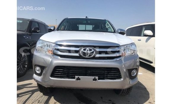 Acheter Import Voiture Toyota Hilux Autre à Import - Dubai, Barh el Gazel Acheter Import Voiture Toyota Hilux Autre à Import - Dubai, Barh el Gazel