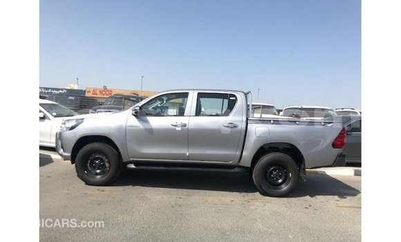 Acheter Import Voiture Toyota Hilux Autre à Import - Dubai, Barh el Gazel Acheter Import Voiture Toyota Hilux Autre à Import - Dubai, Barh el Gazel