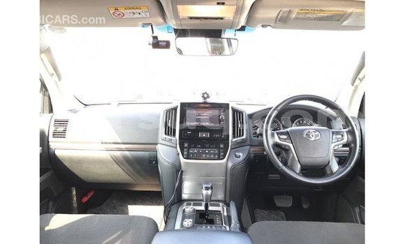 Acheter Import Voiture Toyota Land Cruiser Autre à Import - Dubai, Barh el Gazel Acheter Import Voiture Toyota Land Cruiser Autre à Import - Dubai, Barh el Gazel