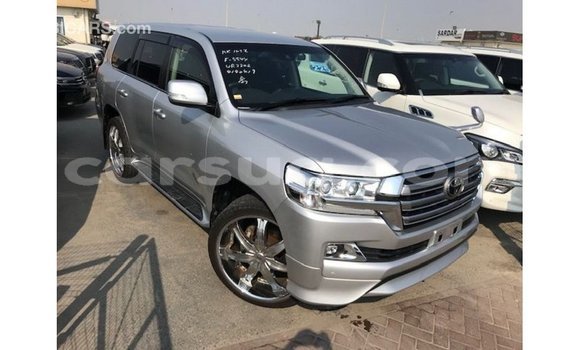 Acheter Import Voiture Toyota Land Cruiser Autre à Import - Dubai, Barh el Gazel Acheter Import Voiture Toyota Land Cruiser Autre à Import - Dubai, Barh el Gazel