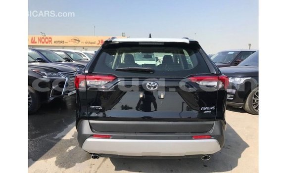 Acheter Import Voiture Toyota 4Runner Noir à Import - Dubai, Barh el Gazel Acheter Import Voiture Toyota 4Runner Noir à Import - Dubai, Barh el Gazel