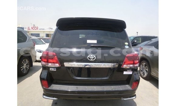Acheter Import Voiture Toyota Land Cruiser Noir à Import - Dubai, Barh el Gazel Acheter Import Voiture Toyota Land Cruiser Noir à Import - Dubai, Barh el Gazel