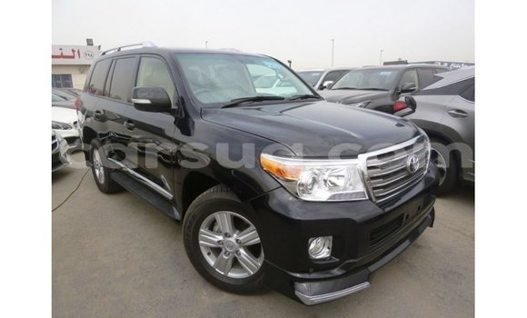 Acheter Import Voiture Toyota Land Cruiser Noir à Import - Dubai, Barh el Gazel Acheter Import Voiture Toyota Land Cruiser Noir à Import - Dubai, Barh el Gazel