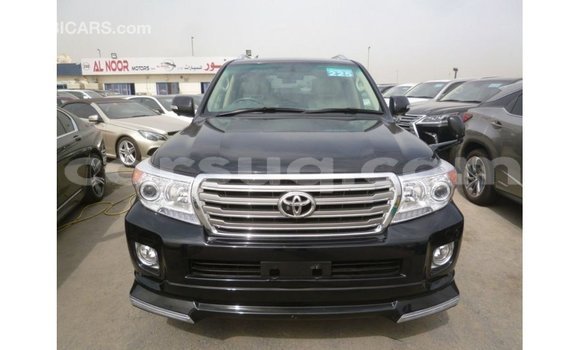 Acheter Import Voiture Toyota Land Cruiser Noir à Import - Dubai, Barh el Gazel Acheter Import Voiture Toyota Land Cruiser Noir à Import - Dubai, Barh el Gazel
