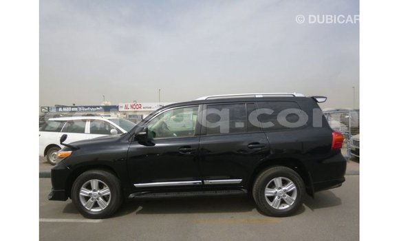 Acheter Import Voiture Toyota Land Cruiser Noir à Import - Dubai, Barh el Gazel Acheter Import Voiture Toyota Land Cruiser Noir à Import - Dubai, Barh el Gazel