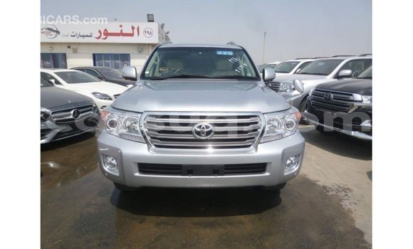 Acheter Import Voiture Toyota Land Cruiser Autre à Import - Dubai, Barh el Gazel Acheter Import Voiture Toyota Land Cruiser Autre à Import - Dubai, Barh el Gazel