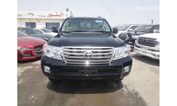 Acheter Import Voiture Toyota Land Cruiser Noir à Import - Dubai, Barh el Gazel Acheter Import Voiture Toyota Land Cruiser Noir à Import - Dubai, Barh el Gazel