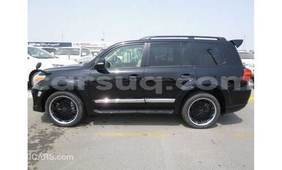 Acheter Import Voiture Toyota Land Cruiser Noir à Import - Dubai, Barh el Gazel Acheter Import Voiture Toyota Land Cruiser Noir à Import - Dubai, Barh el Gazel