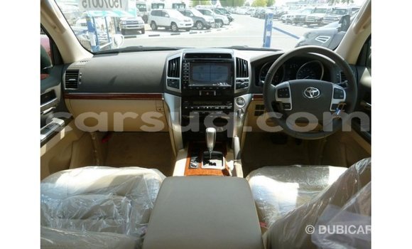 Buy Import Toyota Land Cruiser White Car in Import - Dubai in Barh el Gazel Buy Import Toyota Land Cruiser White Car in Import - Dubai in Barh el Gazel