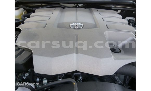 Buy Import Toyota Land Cruiser White Car in Import - Dubai in Barh el Gazel Buy Import Toyota Land Cruiser White Car in Import - Dubai in Barh el Gazel