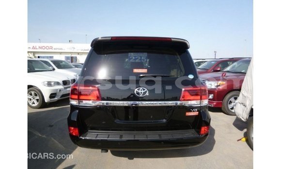 Acheter Import Voiture Toyota Land Cruiser Noir à Import - Dubai, Barh el Gazel Acheter Import Voiture Toyota Land Cruiser Noir à Import - Dubai, Barh el Gazel